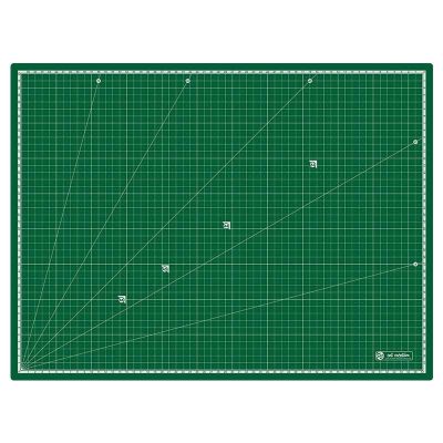 PLANCHA CORTE ARTCREATION 60X45 CM VERDE